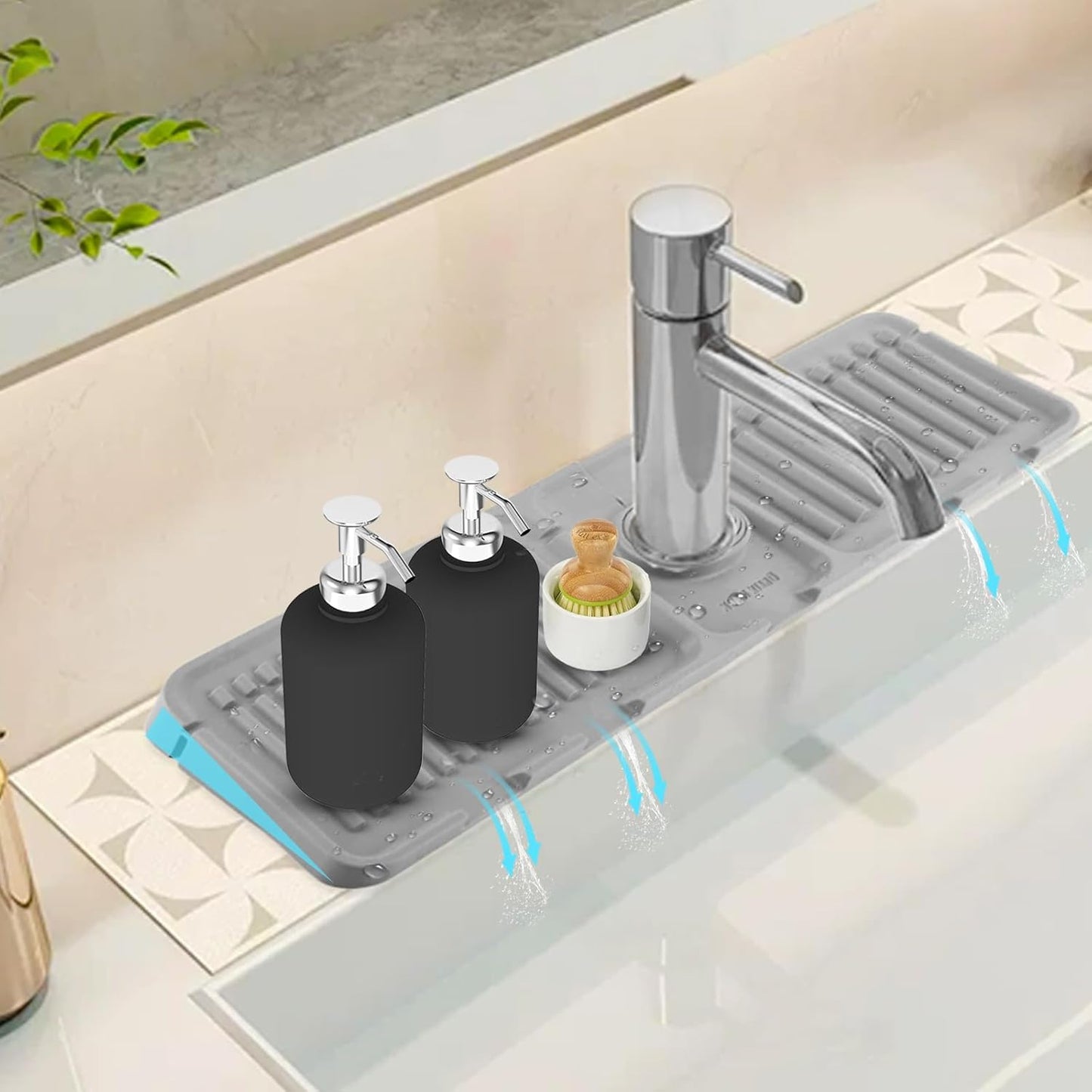Silicone Sink Splash Guard – Self-Draining Water Catcher Mat